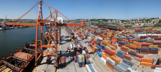 Baltic_Container_Terminal.jpg