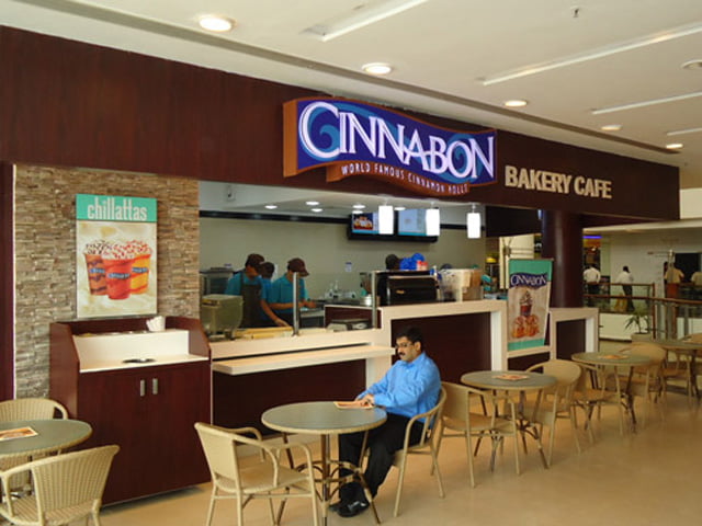 cinnabon2-L.jpg