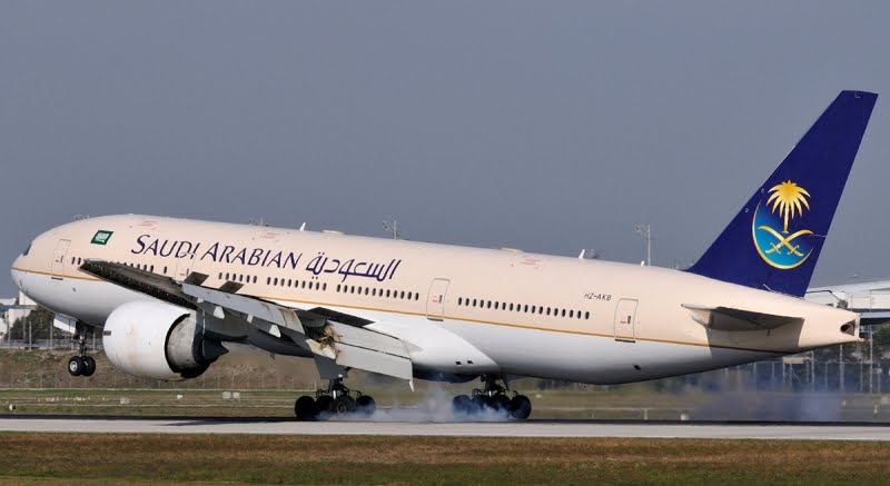 HZ-AKB-Saudi-Arabian-Airlines-Boeing-777-200_PlanespottersNet_113401.jpg