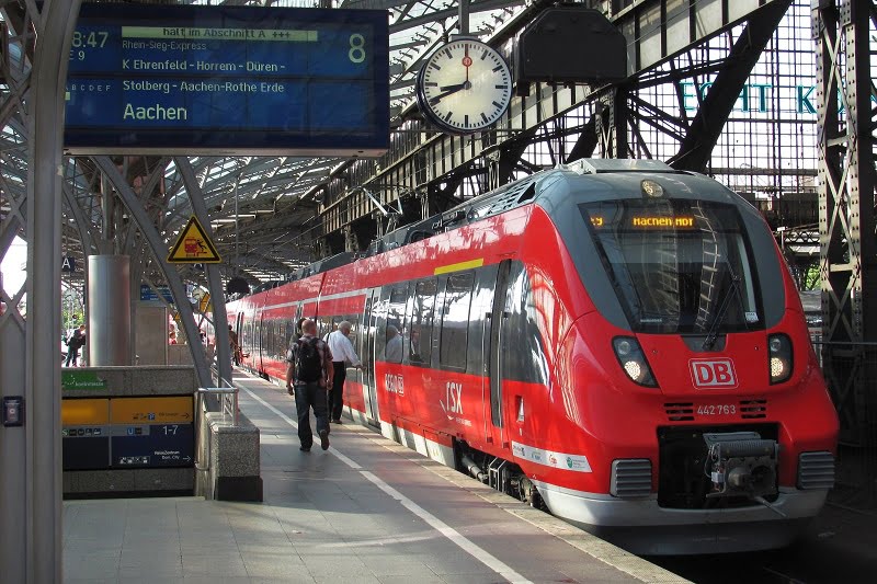 12-06-029_Köln_Hbf_DB_442_263.jpg
